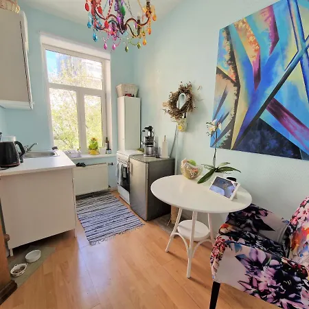Artistic, Colorful With Free Parking Apartamento *